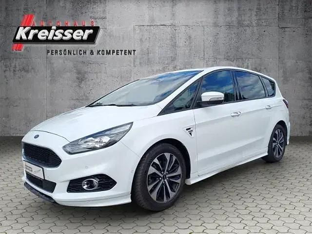 Gebraucht Ford S-MAX ST-Line 165 PS (121 kW) 2019 Frostweiß (metallic) Van / Kleinbus