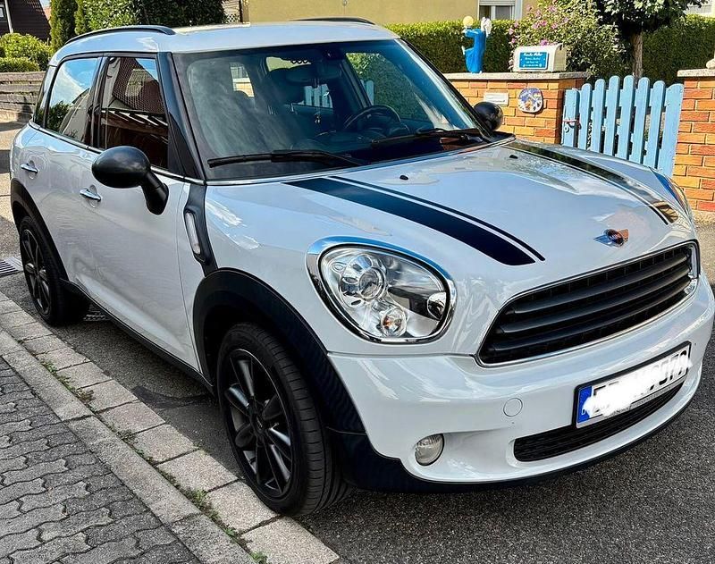 Weiß Gebraucht 2012 Mini Cooper Countryman SUV | 8.750 € (Fairer Preis) - Bild 1/4