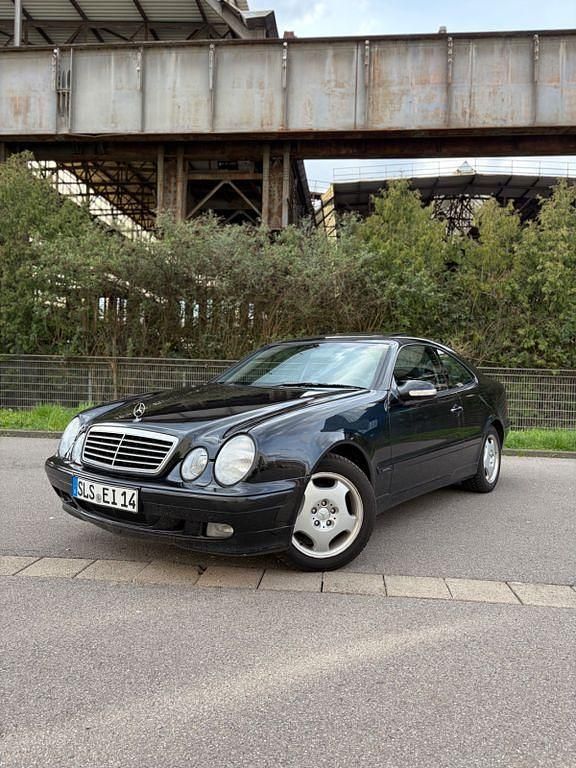 Gebraucht Mercedes CLK200 163 PS (119 kW) 2000 Schwarz Coupé