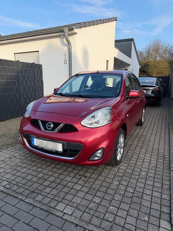Gebraucht Nissan Micra Acenta 80 PS (58 kW) 2013 Rot Kleinwagen