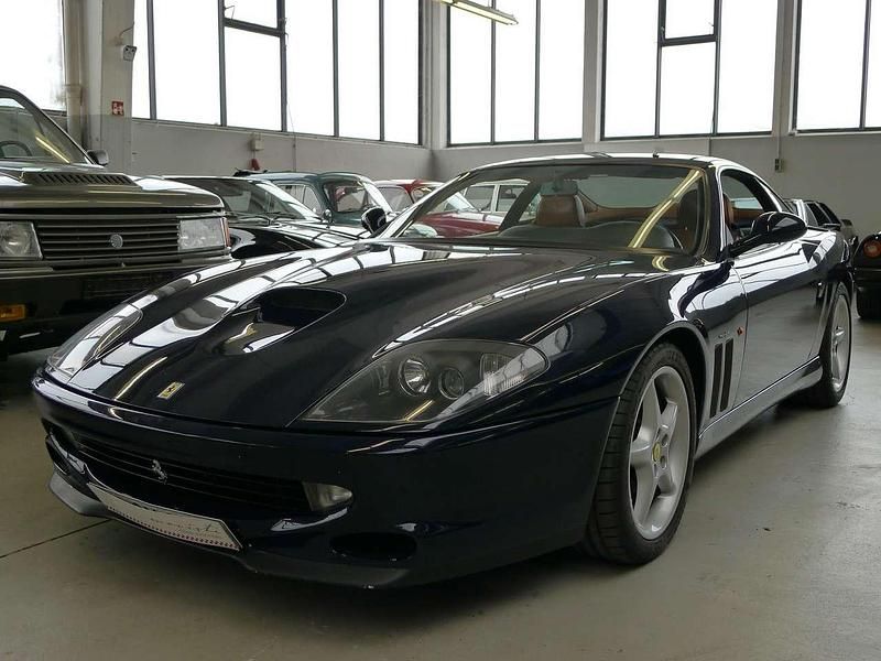 Second-hand Ferrari 550 485 CP (356 kW) 2000 Albastru Coupe