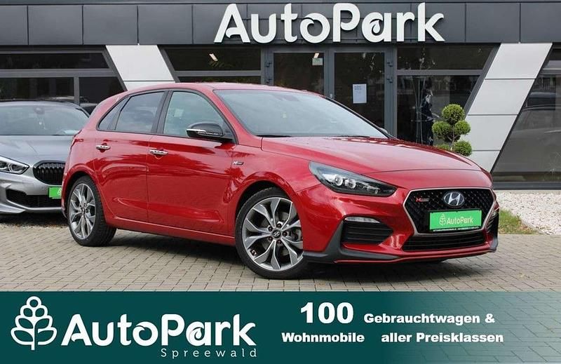Rot Gebraucht 2018 Hyundai i30 N Line Limousine | 14.150 € (Superpreis) - Bild 1/3
