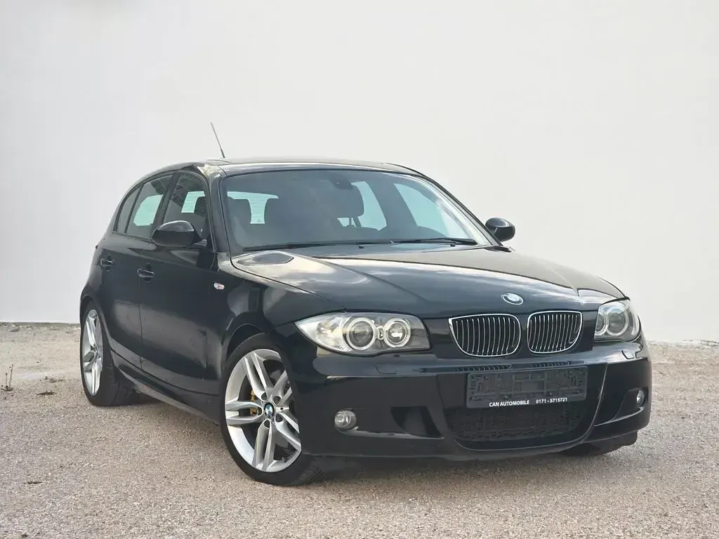 Gebraucht BMW 130 Performance 265 PS (194 kW) 2006 Schwarz Kleinwagen