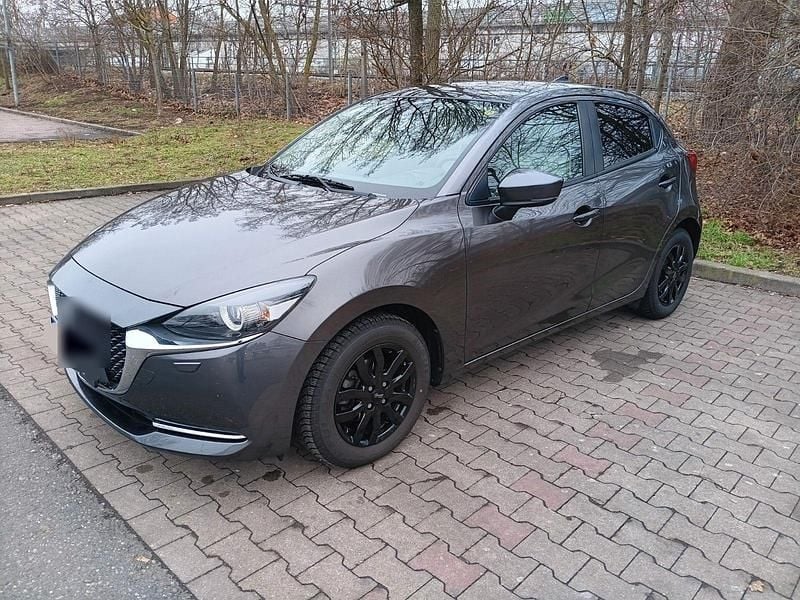 Grau Gebraucht 2020 Mazda 2 Edition Kleinwagen | 15.800 € (Fairer Preis) - Bild 1/4