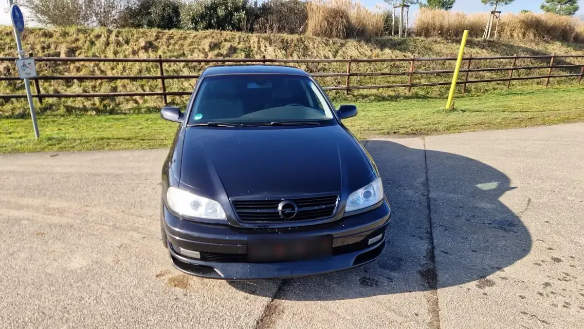 Occasion Opel Omega 145 ch (106 kW) 2003 Noir Berline