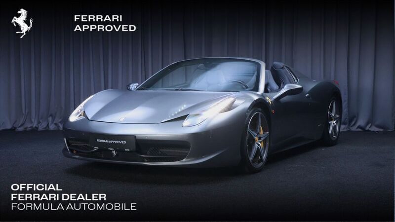 Grau Gebraucht 2014 Ferrari 458 Cabrio | 232.050 € - Bild 1/4