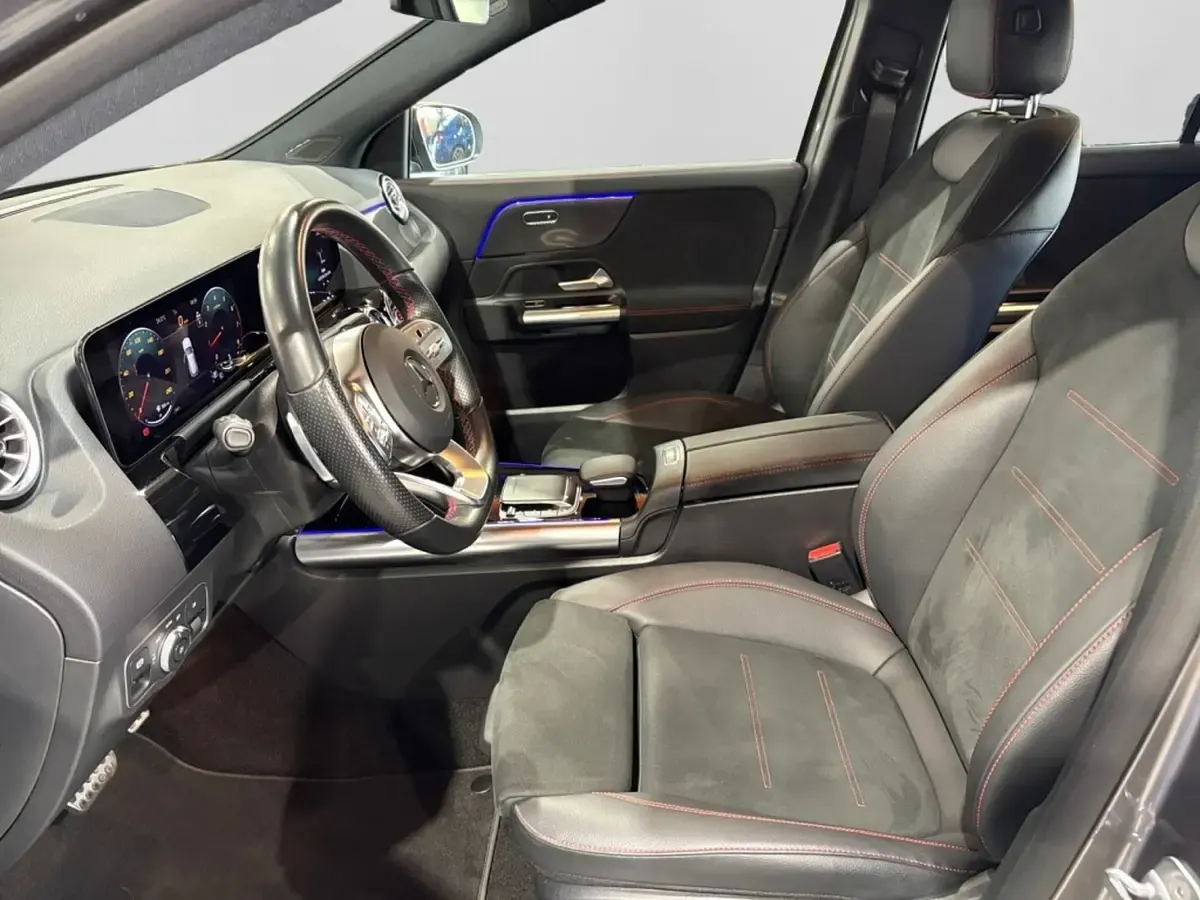 Gebraucht Mercedes GLA200 AMG 120 PS (88 kW) 2023 Szary SUV