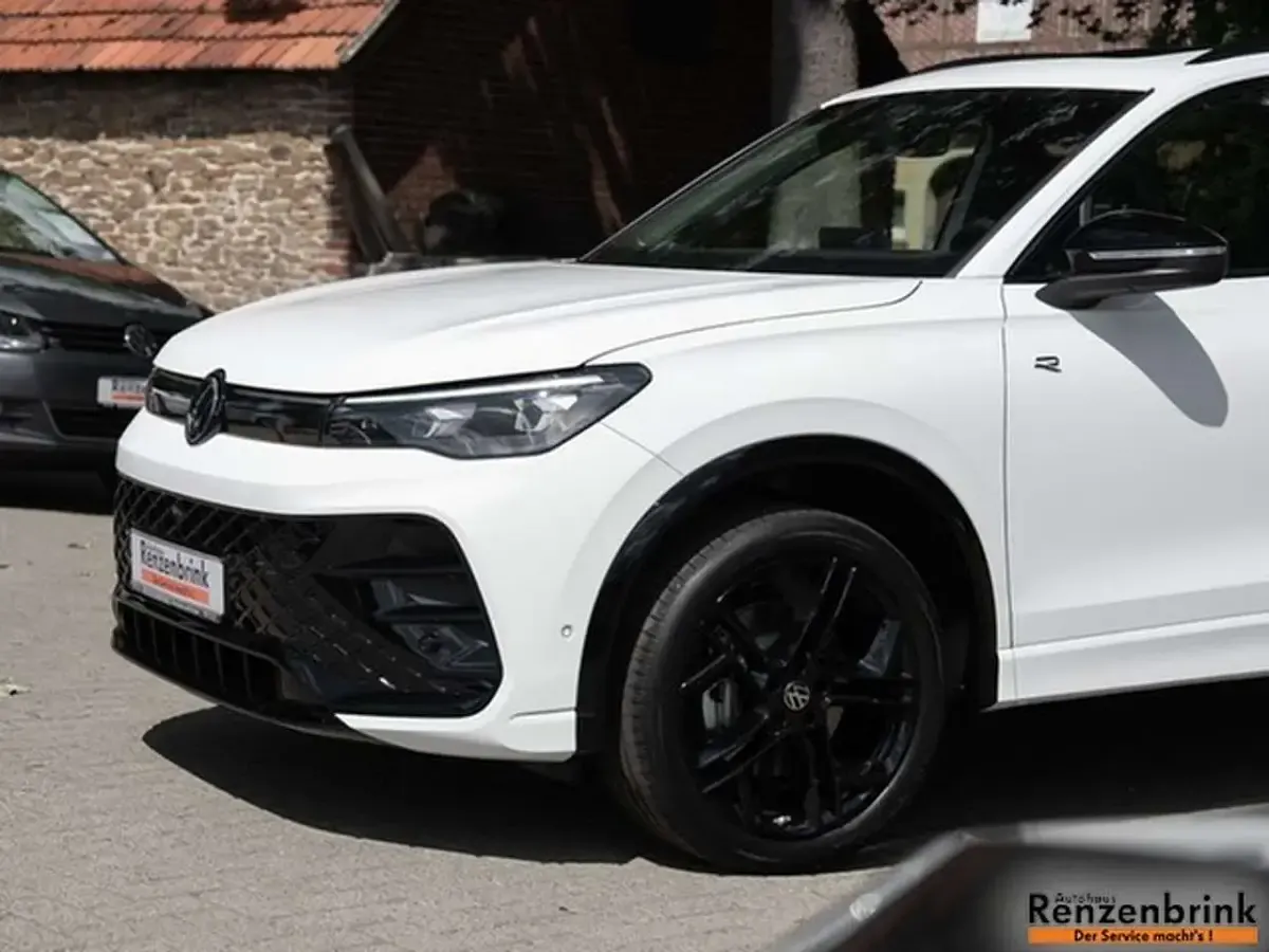 Gebraucht VW Tiguan Style 193 PS (141 kW) 2025 Pure white SUV