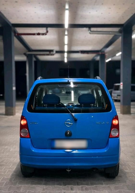 Gebraucht Opel Agila 75 PS (55 kW) 2003 Blau Van / Kleinbus