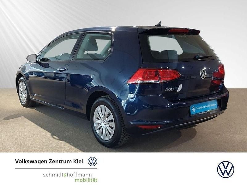Gebraucht VW Golf VII Trendline 220 PS (161 kW) 2014 Weiß) (weiss Limousine