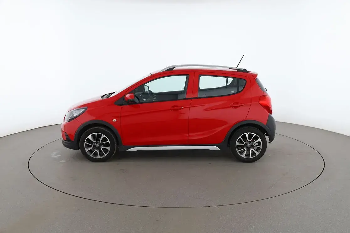 Gebraucht Opel Karl Rocks 73 PS (53 kW) 2019 Rot Kleinwagen