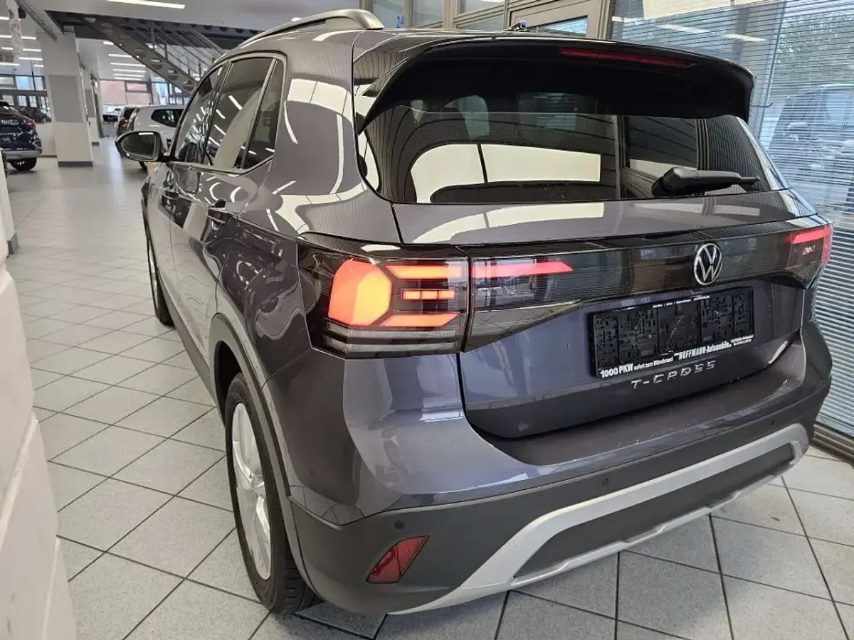 Neu VW T-Cross Life 116 PS (85 kW) 2025 Grau SUV