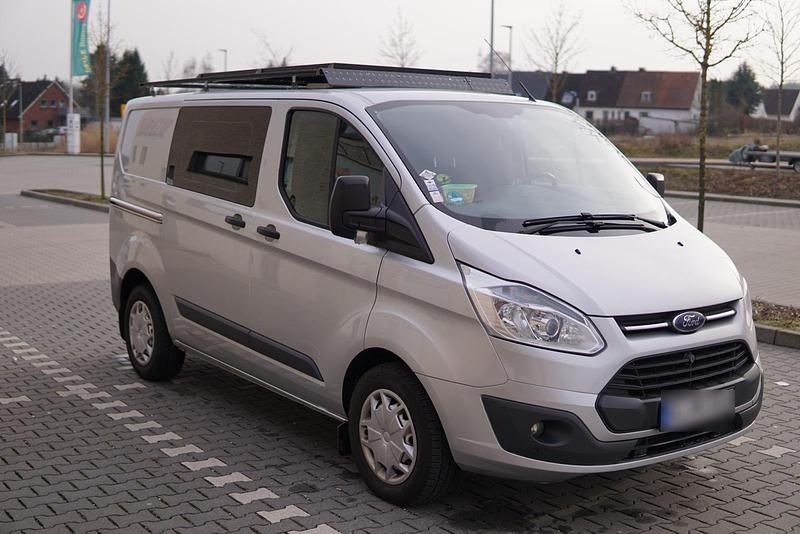 Gebraucht Ford Transit 155 PS (114 kW) 2015 Silber Van