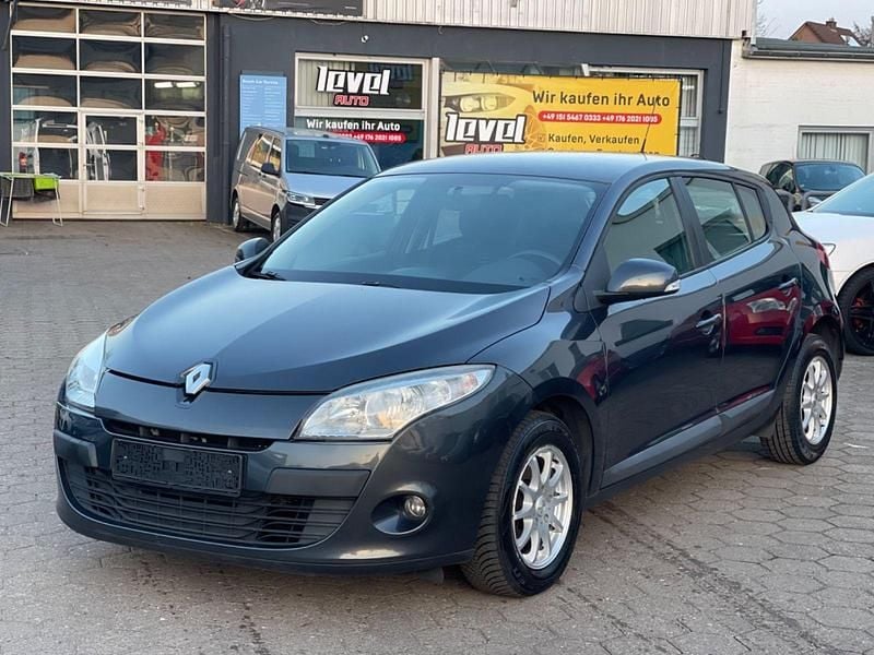 Gebraucht Renault Mégane III Expression 101 PS (74 kW) 2009 Grau Kombi