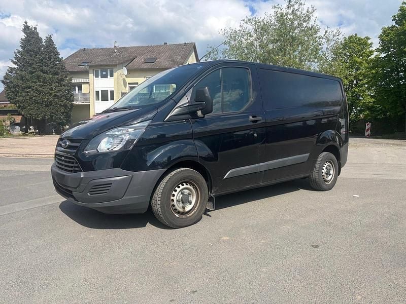 Second-hand Ford Transit Custom 101 CP (74 kW) 2016 Negru Monovolum