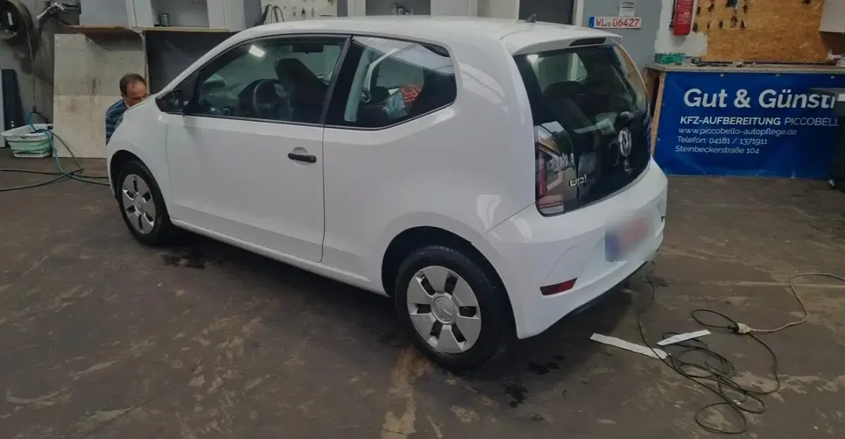 Gebraucht VW up! 75 PS (55 kW) 2019 Weiß Kleinwagen