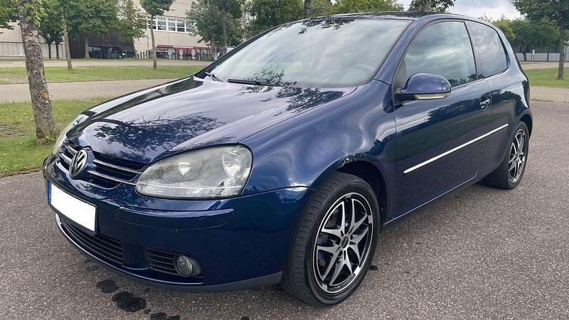 Blau Gebraucht 2008 VW Golf VI Trendline Limousine | 1.799 € (Superpreis) - Bild 1/4