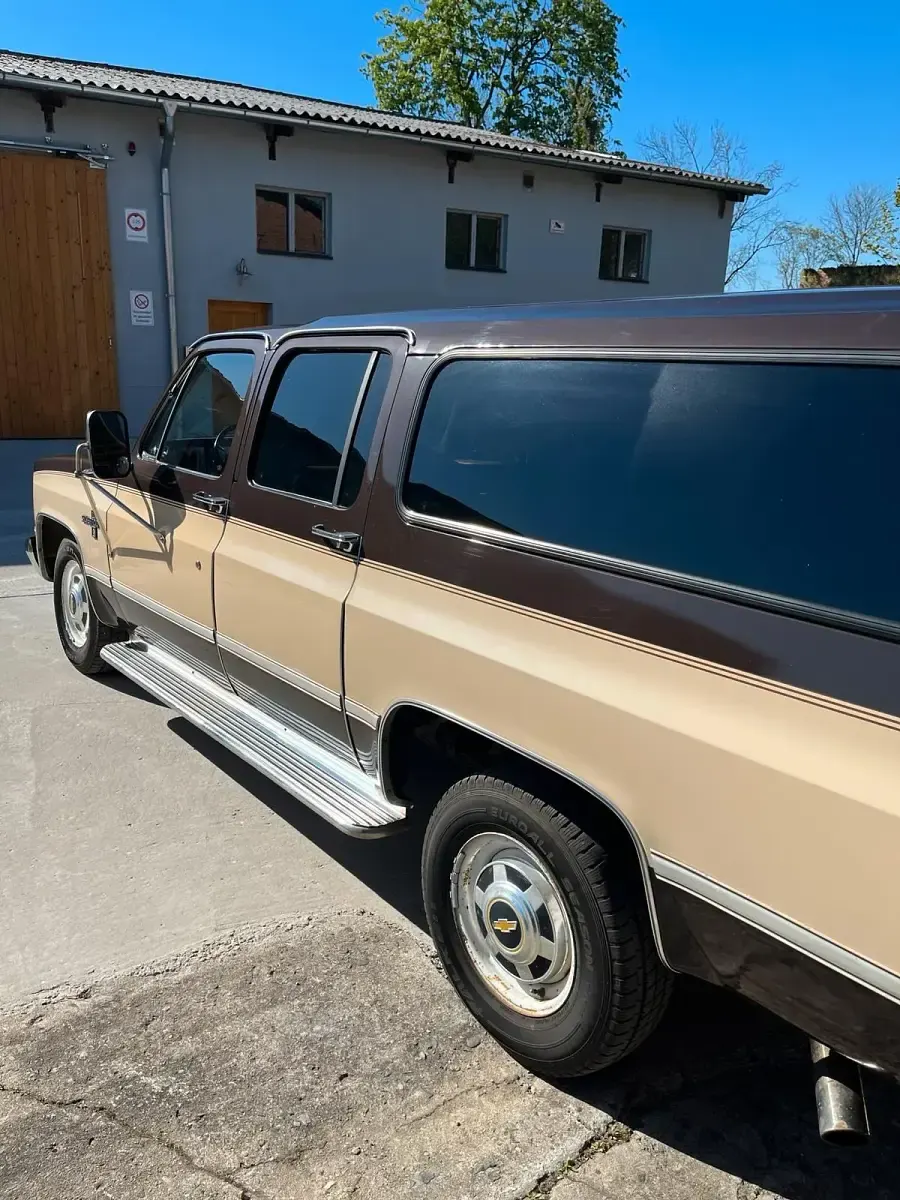 Gebraucht Chevrolet Suburban 230 PS (169 kW) 1987 SUV