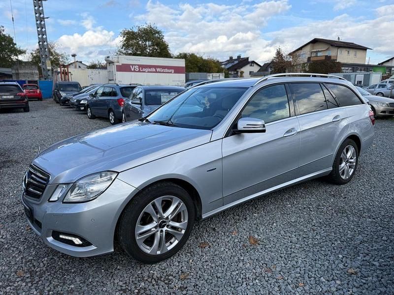 Gebraucht Mercedes E350 231 PS (169 kW) 2010 Silber Kombi