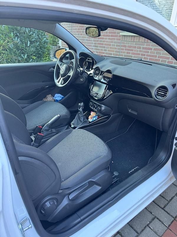 Gebraucht Opel Adam 87 PS (63 kW) 2018 Weiß Kleinwagen