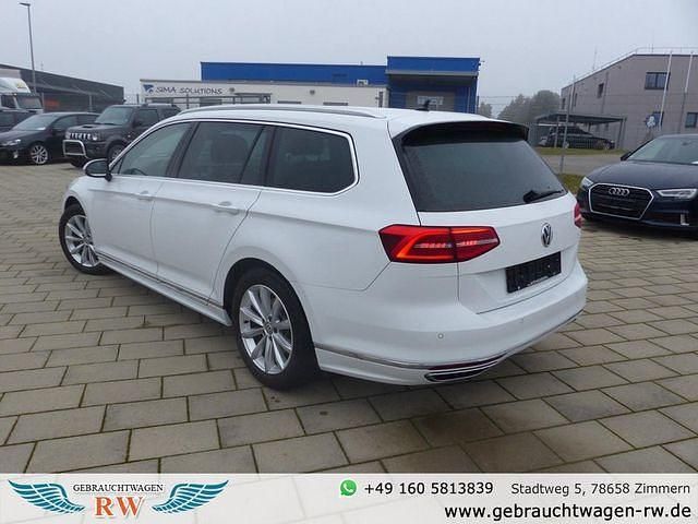Gebraucht VW Passat Highline 150 PS (110 kW) 2019 Weiß Kombi
