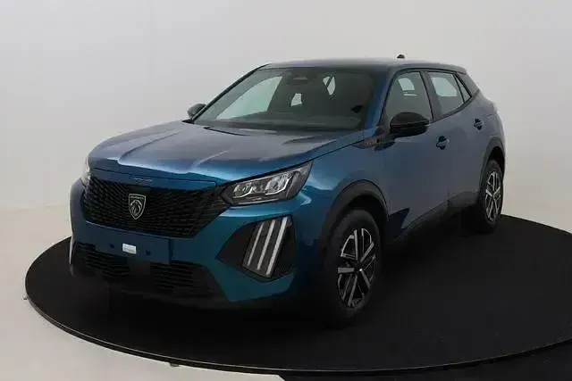 Neu Peugeot 2008 Style 101 PS (74 kW) 2025 Andere SUV