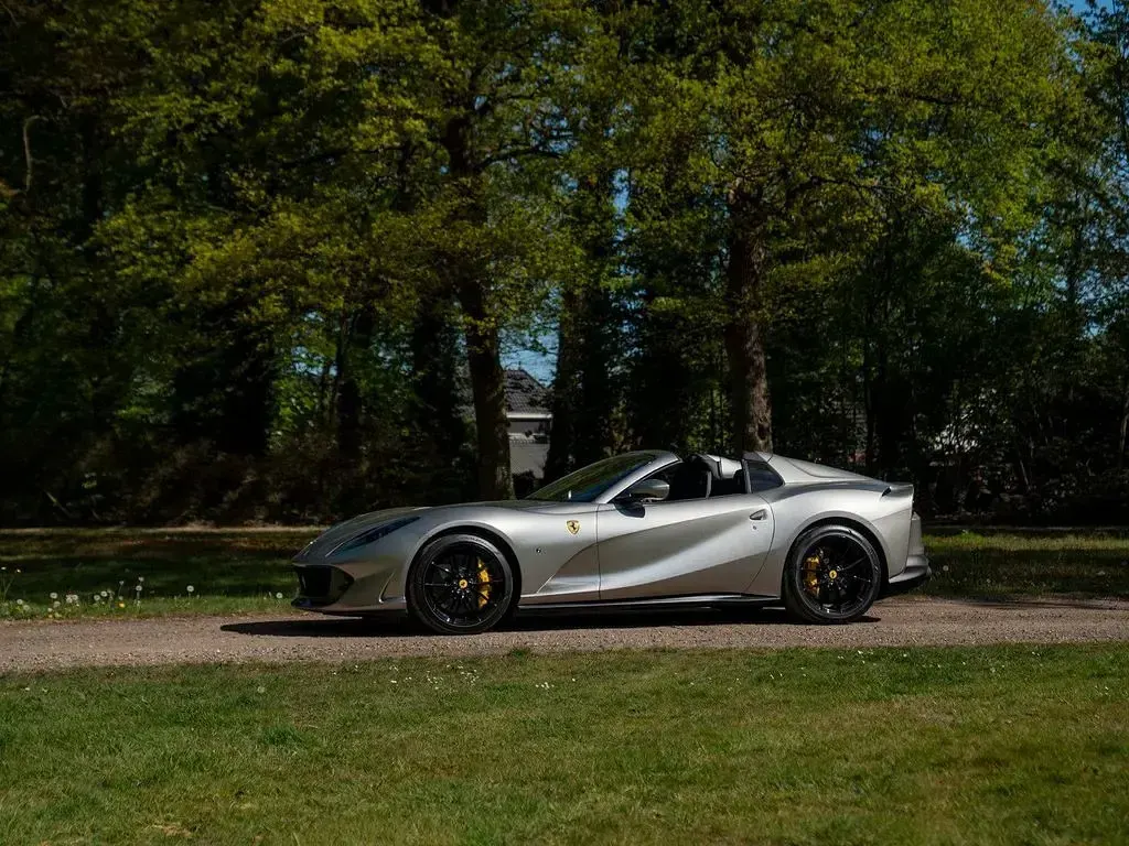 Gebraucht Ferrari 812 799 PS (587 kW) 2021 Grau Cabrio