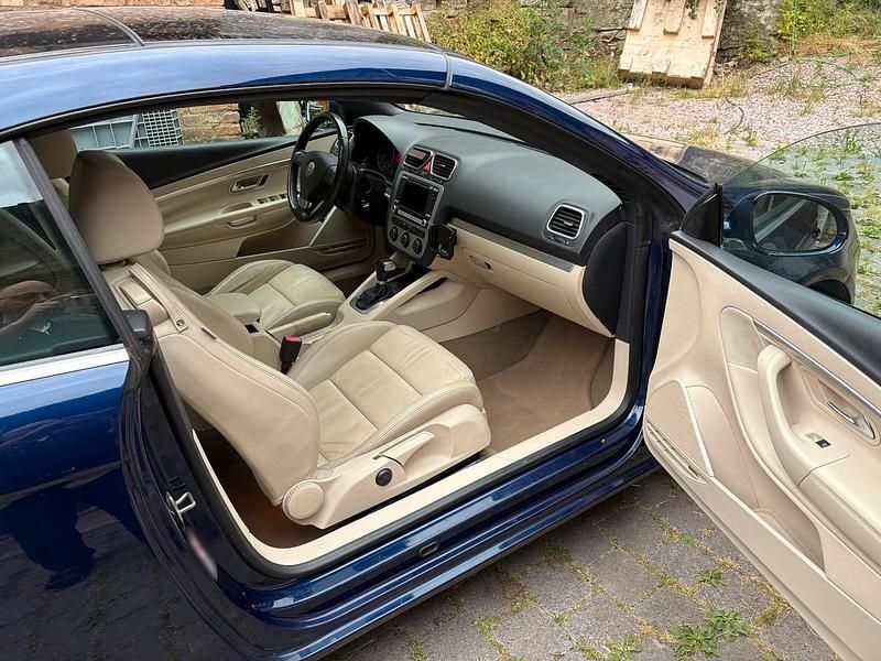 Gebraucht VW Eos 200 PS (147 kW) 2007 Blau Cabrio