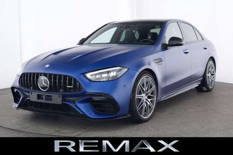Magno spektralblau lackierun Gebraucht 2024 Mercedes C63 AMG AMG Limousine | 87.880 € (Teuer) - Bild 1/4