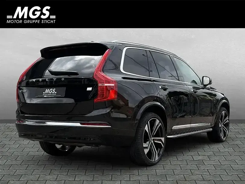 Gebraucht Volvo XC90 Ultimate 335 PS (246 kW) 2023 Onyx black metallic SUV
