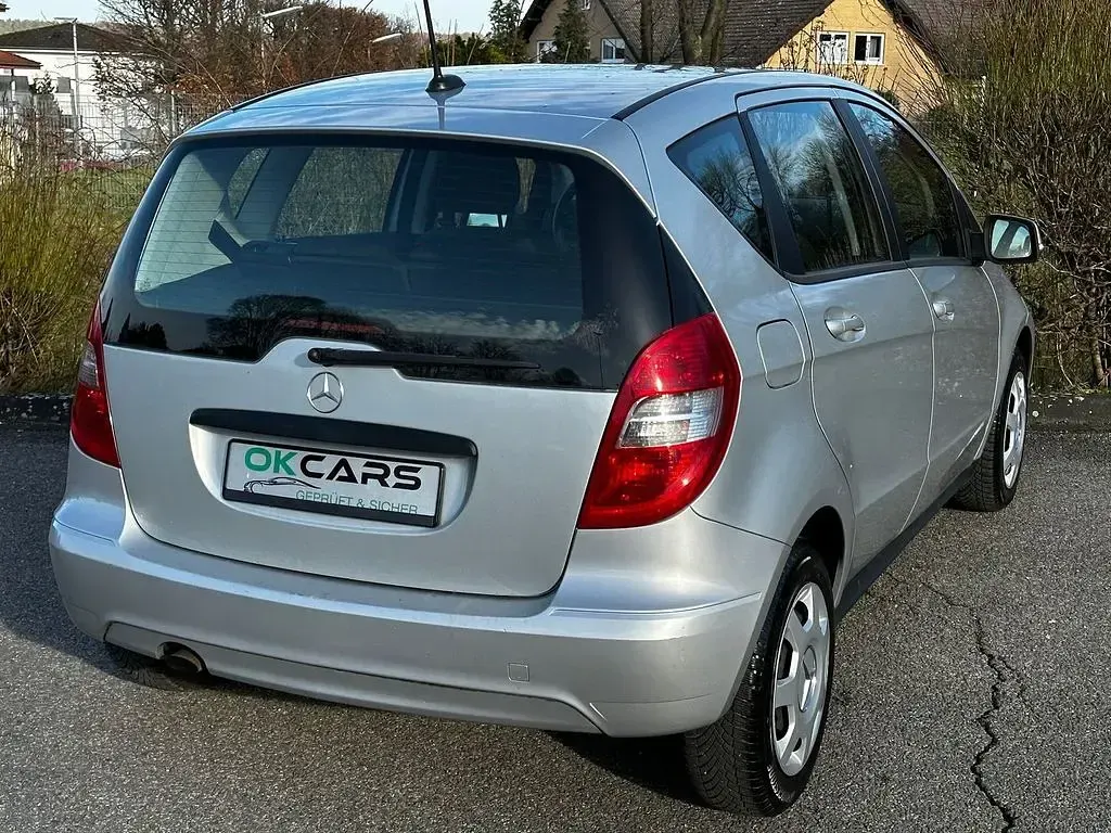 Gebraucht Mercedes A150 95 PS (69 kW) 2009 Silber Limousine