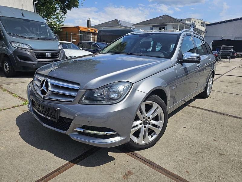 Silber Gebraucht 2011 Mercedes C180 Avantgarde Kombi | 8.100 € (Fairer Preis) - Bild 1/4