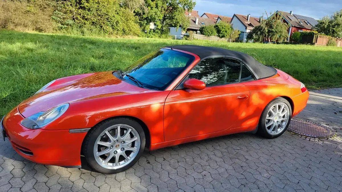 Gebraucht Porsche 996 300 PS (220 kW) 2000 Orange Cabrio