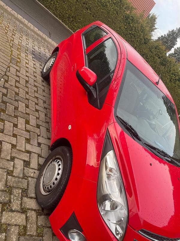 Gebraucht Chevrolet Spark 68 PS (50 kW) 2012 Rot Kleinwagen