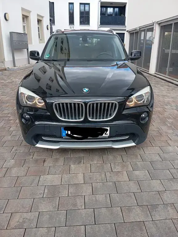 Używany BMW X1 204 KM (150 kW) 2009 Czarny SUV
