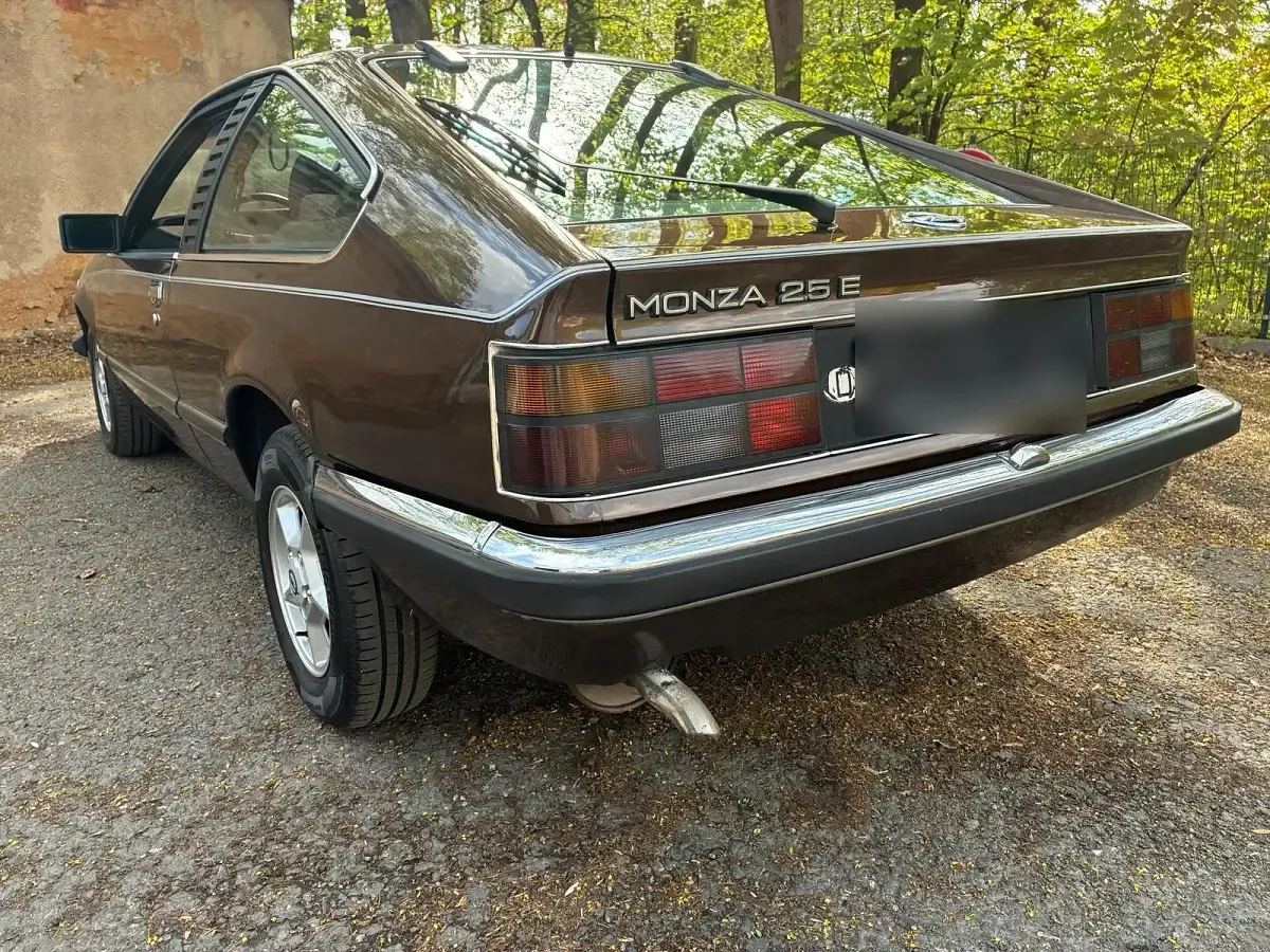 Gebraucht Opel Monza 136 PS (100 kW) 1982 Braun Coupé