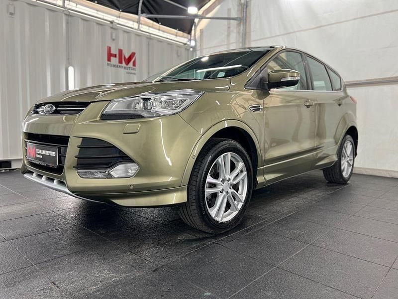 Grün Gebraucht 2015 Ford Kuga Individual SUV | 14.699 € (Guter Preis) - Bild 1/4