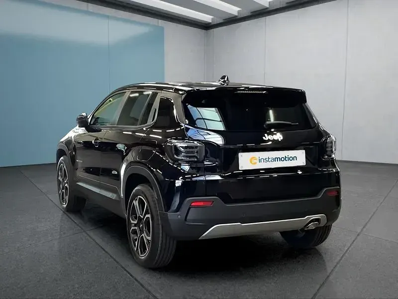 Neu Jeep Avenger 110 PS (80 kW) 2025 Schwarz SUV