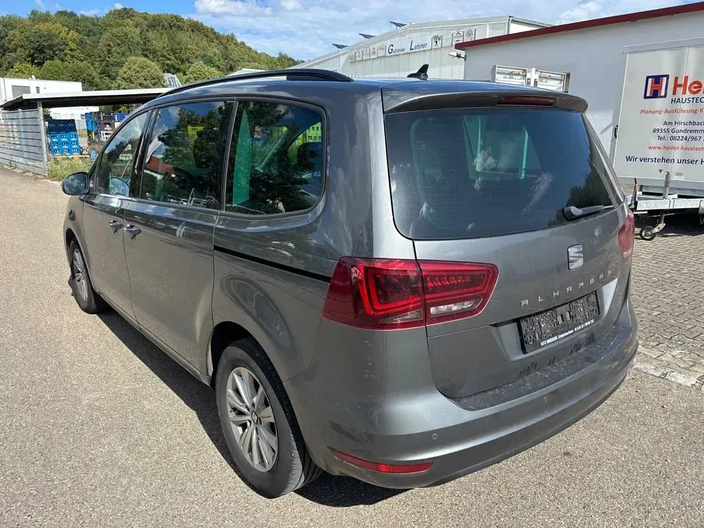Gebraucht Seat Alhambra Style 150 PS (110 kW) 2017 Gelb Van / Kleinbus