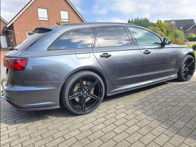 Używany Audi S6 Ambiente 450 KM (330 kW) 2016 Szary Kombi