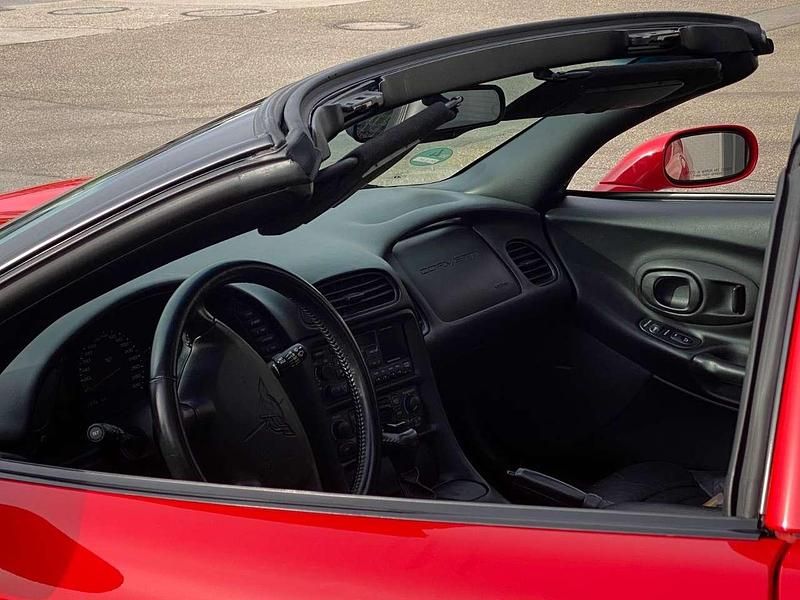 Second-hand Corvette C5 344 CP (253 kW) 1998 Roșu Coupe