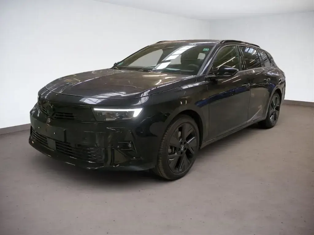 Gebraucht Opel Astra 114 kW (156 PS) 2025 Schwarz perla nera/typ aussenv Kleinwagen