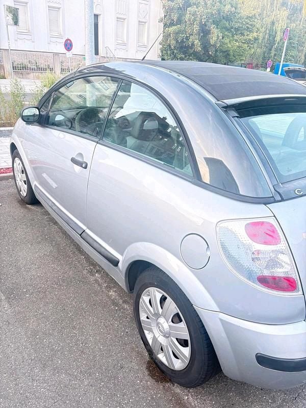 Grau Gebraucht 2004 Citroën C3 Kleinwagen | 490 € (Guter Preis) - Bild 1/4