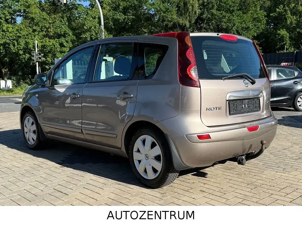 Gebraucht Nissan Note Acenta 88 PS (64 kW) 2011 Braun Kleinwagen