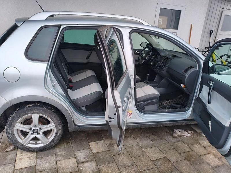 Gebraucht VW Polo Cross 101 PS (74 kW) 2007 Silber Kleinwagen