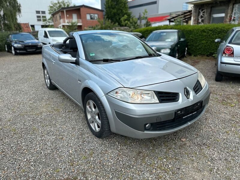 Gebraucht 2004 Renault Mégane Cabriolet Dynamique Cabrio | 2.690 € (Fairer Preis) - Bild 1/3
