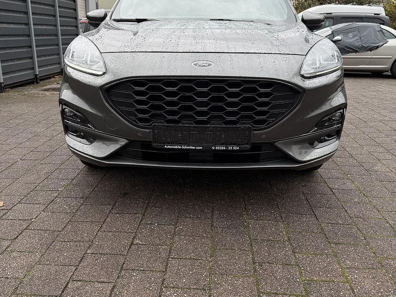 Magnetic Gebraucht 2023 Ford Kuga ST-Line SUV | 23.850 € (Guter Preis) - Bild 1/4