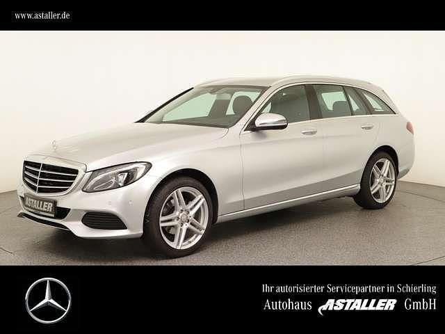 Iridiumsilber metallic (metallic) Gebraucht 2015 Mercedes C180 Exclusive Kombi | 16.799 € (Fairer Preis) - Bild 1/4