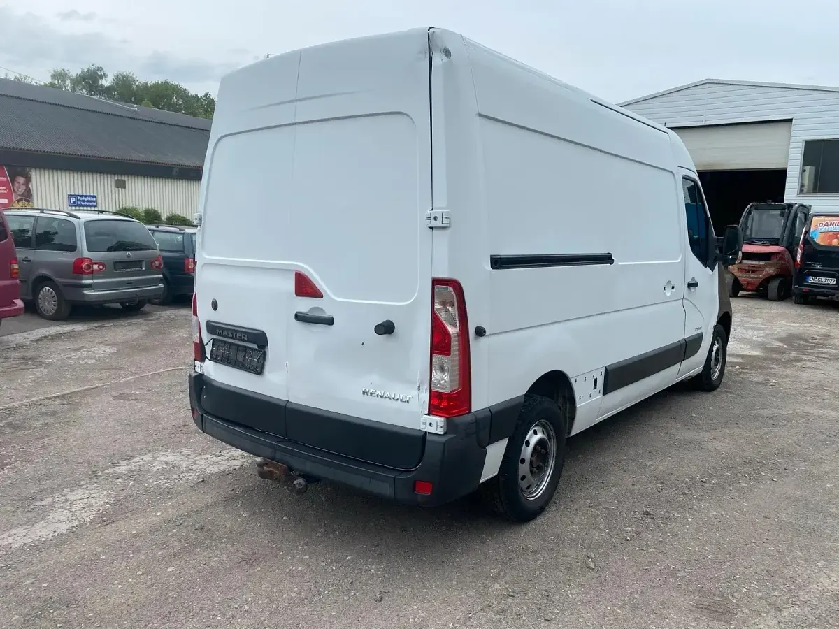 Usata Renault Master 125 CV (91 kW) 2011 Bianco Berlina