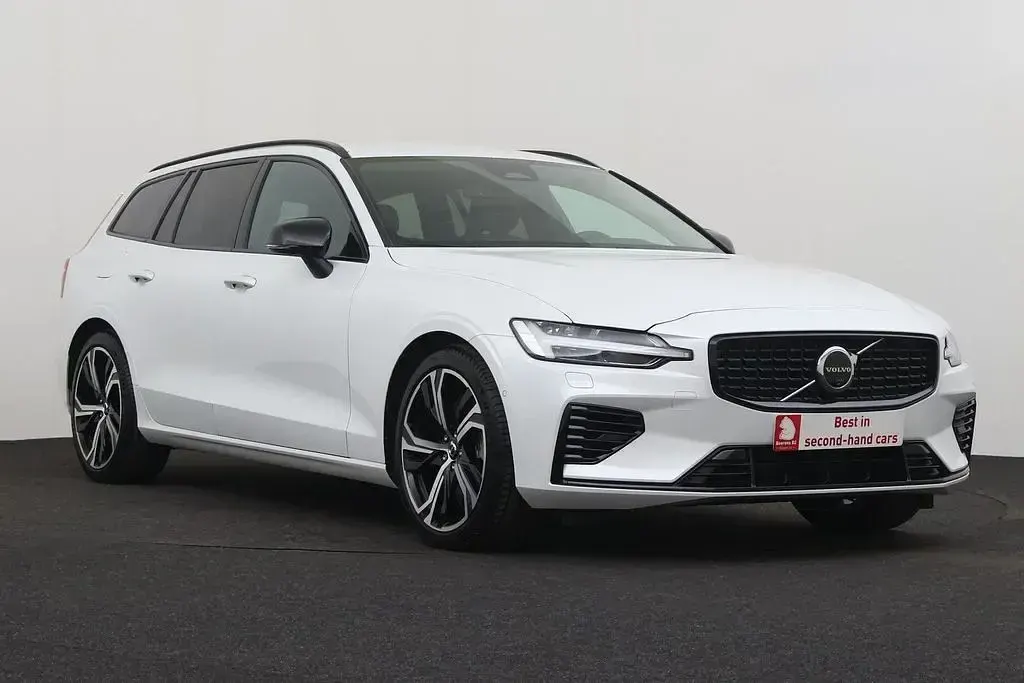 Second-hand Volvo V60 Plus 2024 Break
